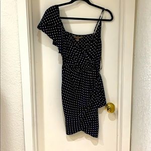 Navy polka dot dress for a night out!